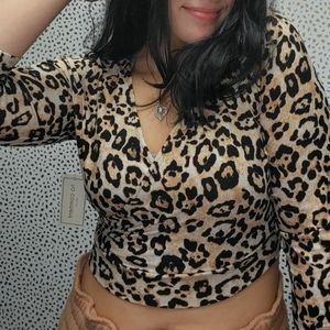 Leapord print crop top